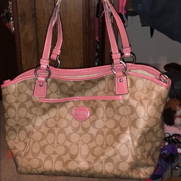 Coach Purse - Picture 1 of 2